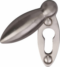 Load image into Gallery viewer, Heritage Brass Covered Keyhole Oval