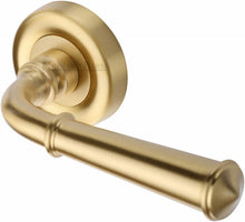 Load image into Gallery viewer, Heritage Brass Door Handle Lever Latch on Round Rose Colonial Design