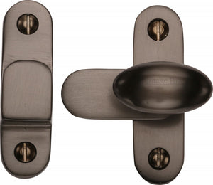 Heritage Brass Cabinet Hook & Plate